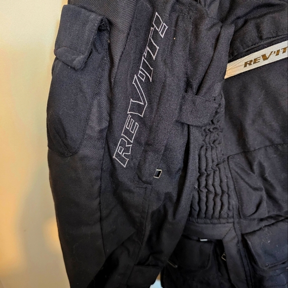 Rev'it Motorcycle Jacket - Picture 4 of 8